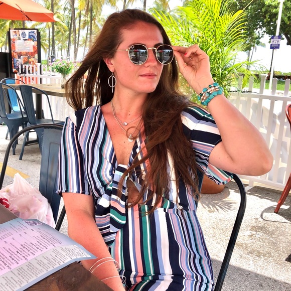 Meet your Posher, Jessica - Picture 1 of 4